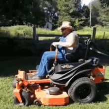 You are currently viewing Lawncare Business Liability Insurance